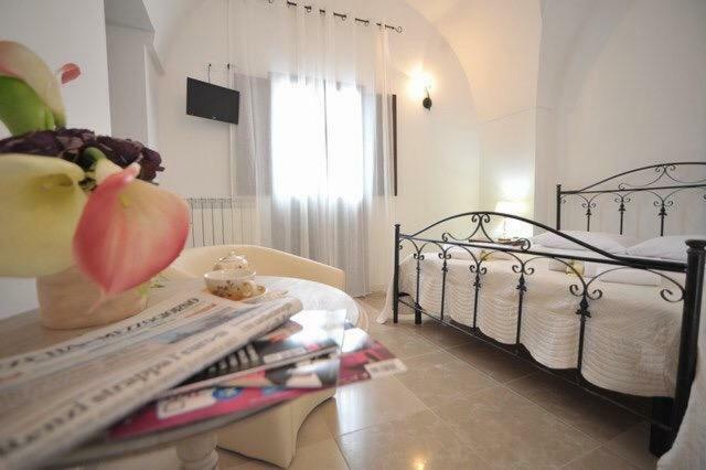 Il Vicoletto Bed and Breakfast Pulsano Εξωτερικό φωτογραφία