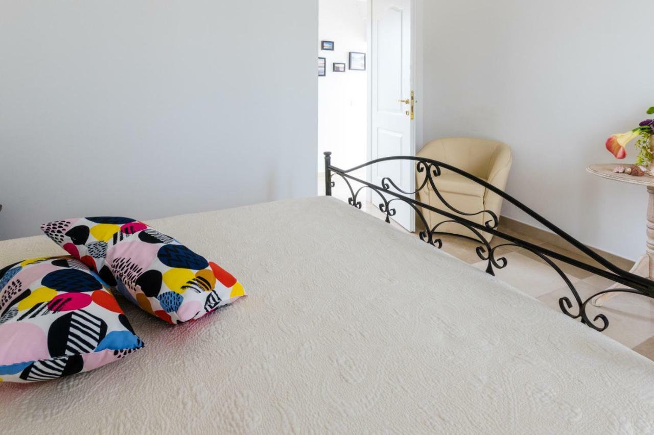 Il Vicoletto Bed and Breakfast Pulsano Εξωτερικό φωτογραφία